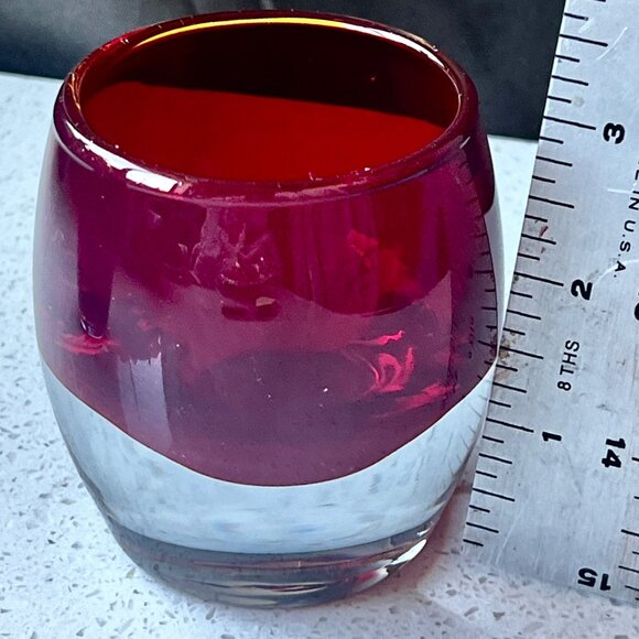 Set Of 2 Crate and Barrel Red Hand-Blown Glass Votive Candle Holders With Clear - Picture 4 of 9